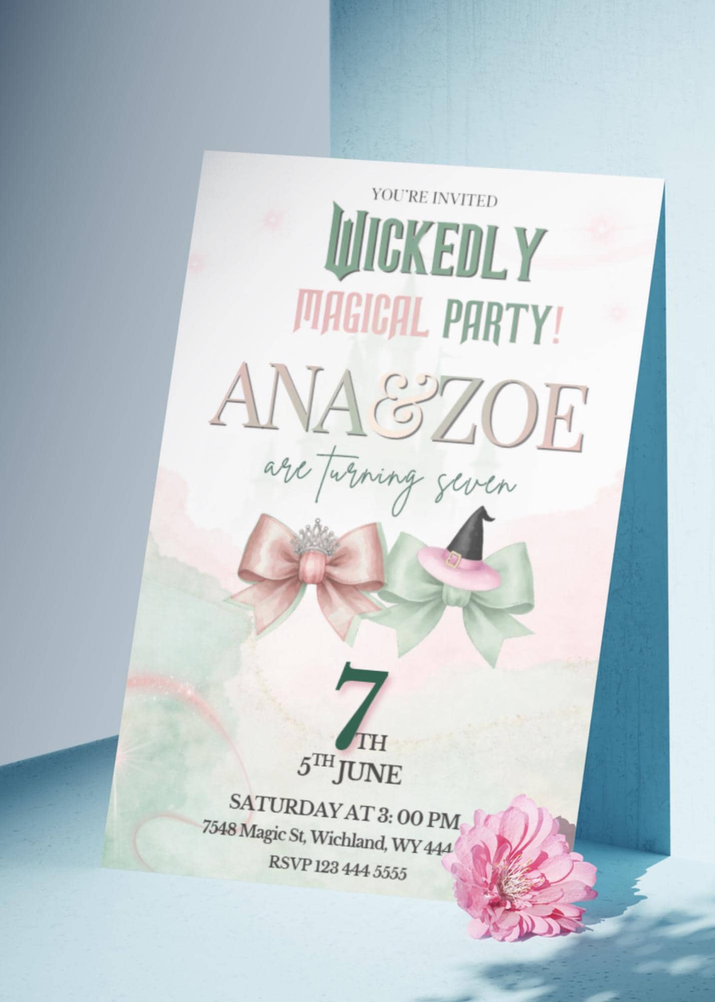 Invitation d’anniversaire Wicked avec étiquette | Invitation de fête Wicked | Invitation inspirée du film WICKED | Thème Elphaba & Glinda | Modifiable sur Canva
